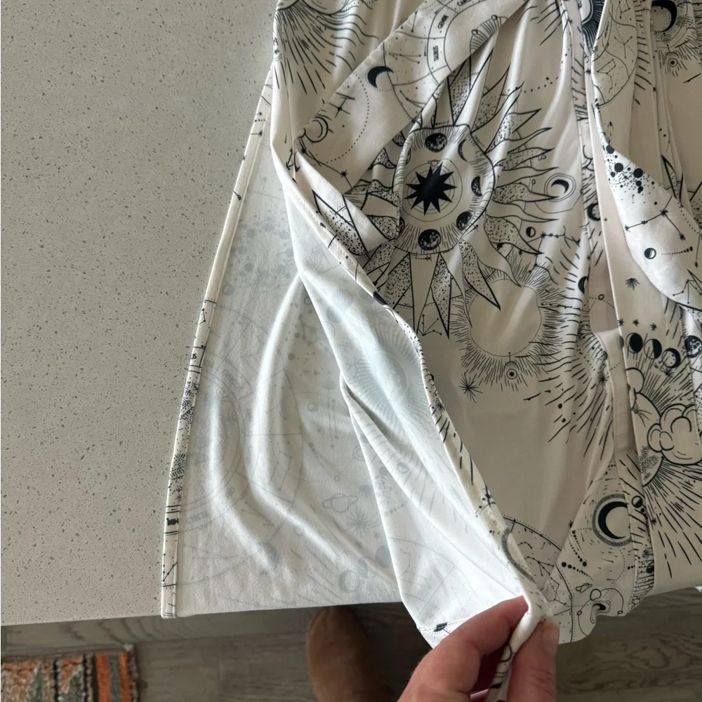 Mason Grey Robe - Picture 11 of 15